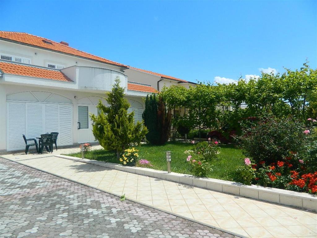 Apartments Marija Zadar Exterior photo